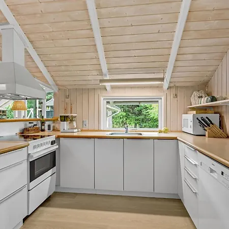 Holiday home Beautiful In Grenaa With Sauna *