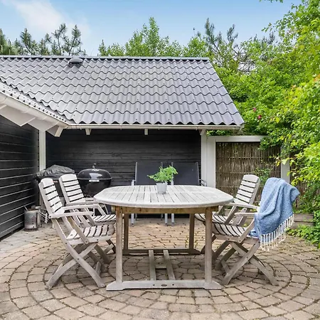 Holiday home Beautiful In Grenaa With Sauna *