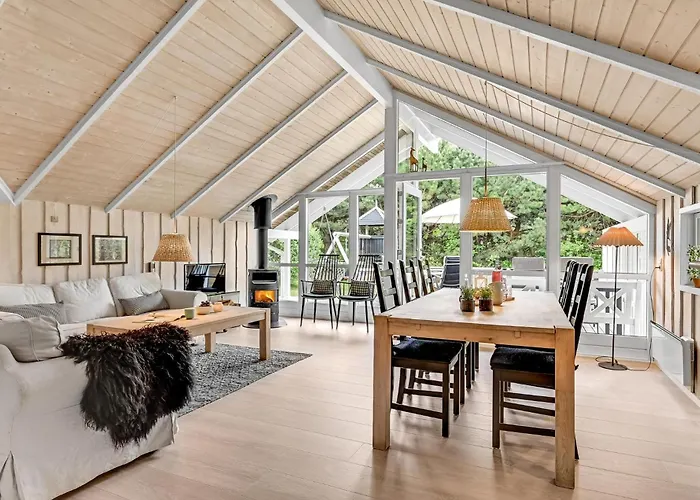 Five-bedroom In Grenaa