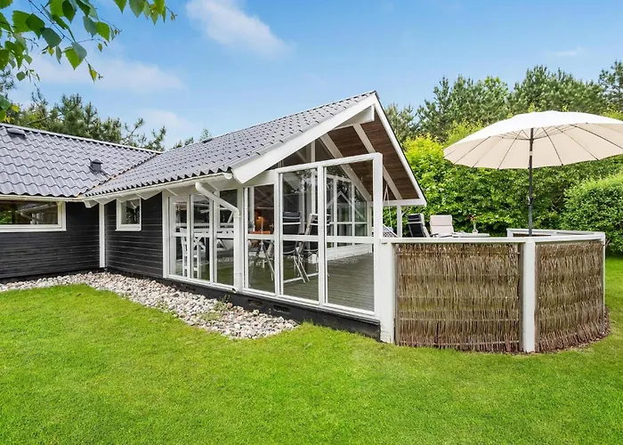 Holiday home Five-bedroom In Grenaa