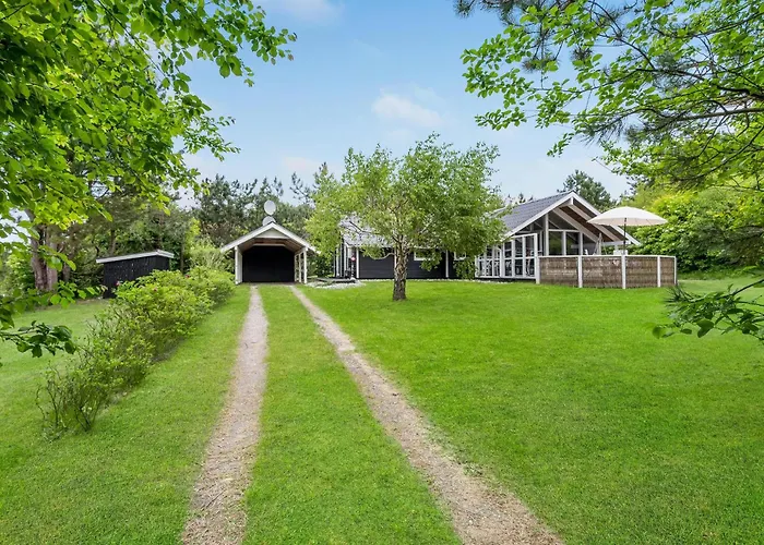 Holiday home Five-bedroom In Grenaa